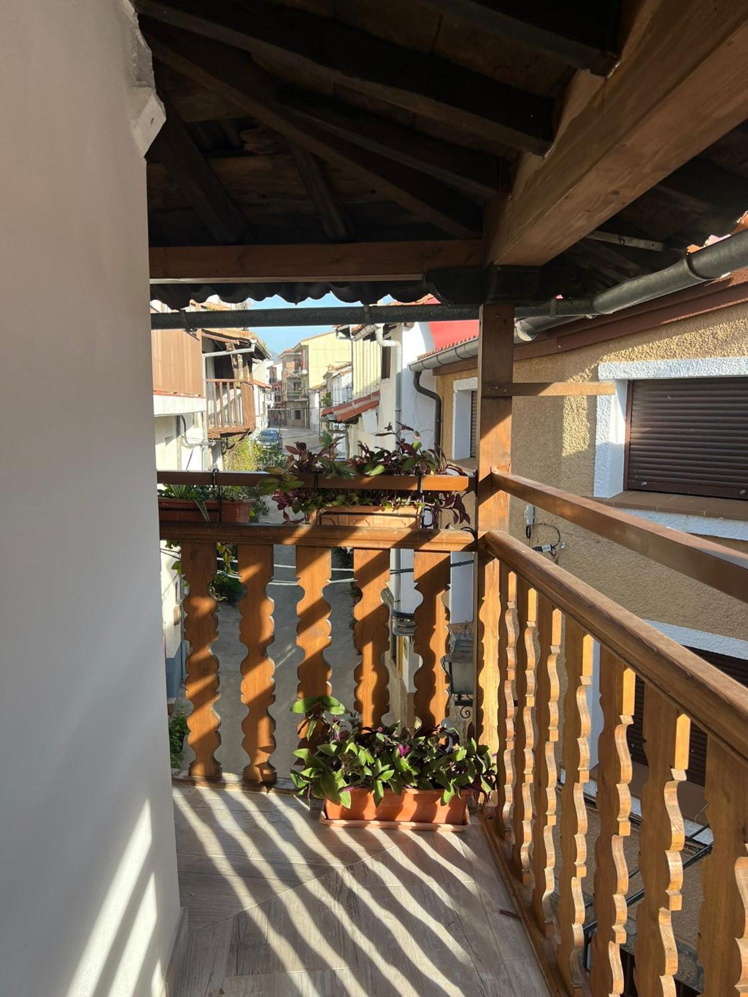 La Golondrina Apartment Candeleda Exterior foto